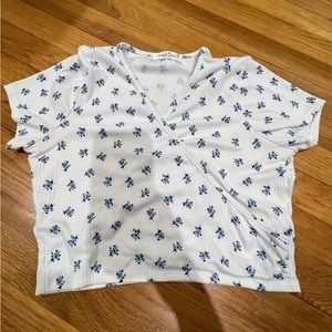 Blue and white floral top